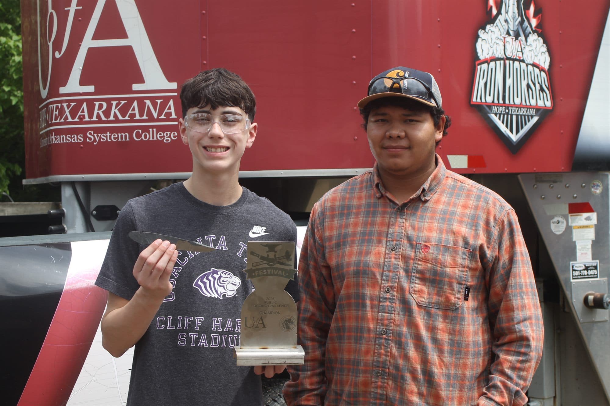 Youth Bladesmithing Winners